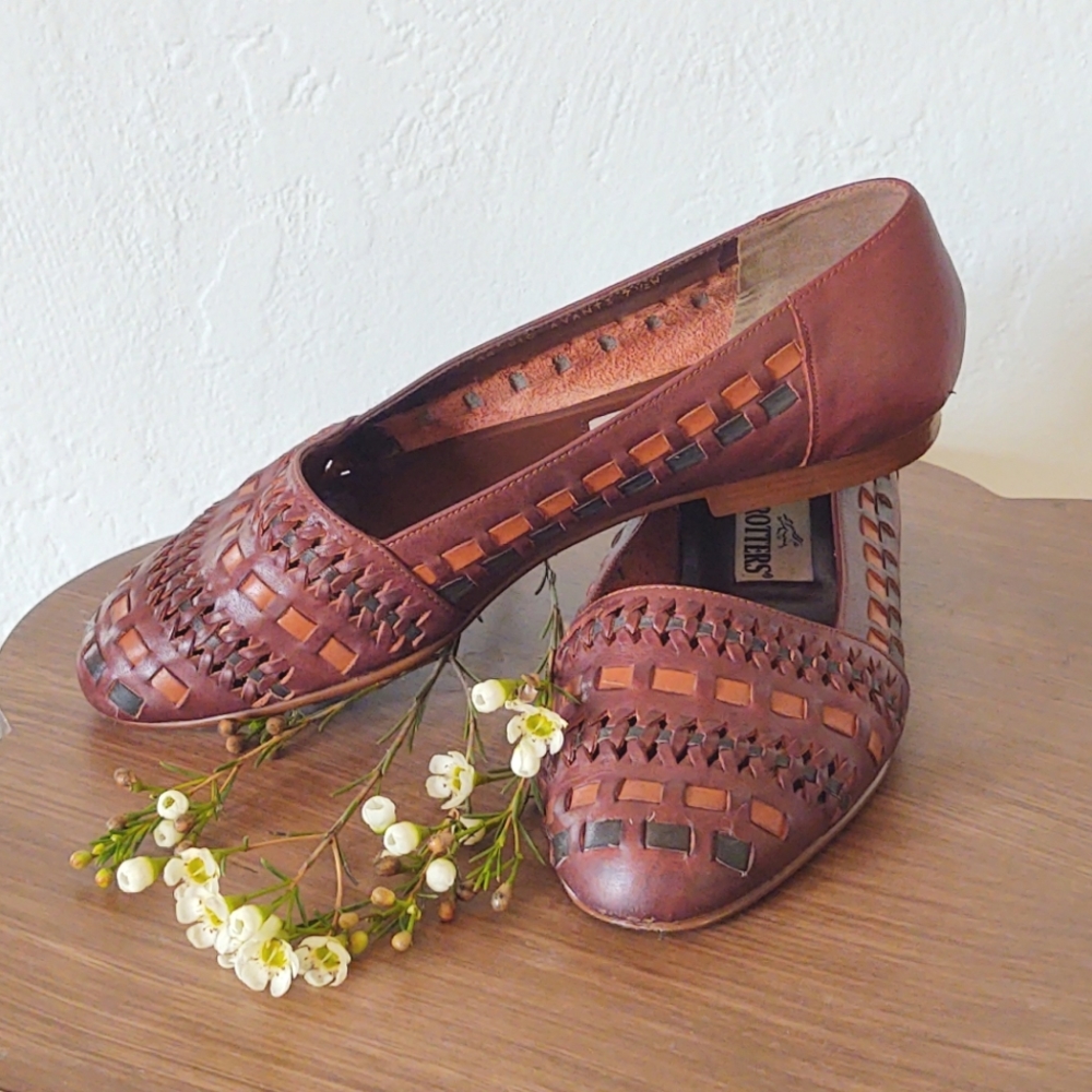Vintage Trotters Woven Leather flats, 7.5